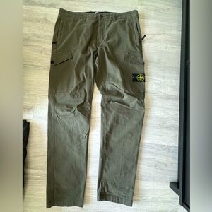 STONE ISLAND CARGO PANTS